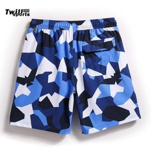 2025 pantalones cortos de entrenamiento informales ecológicos de algodón 100% de corte holgado para hombres al por mayor con bolsillos y logotipos para uso en gimnasio al aire libre - Product Image 2