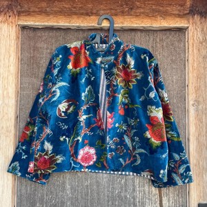 Handmade Velvet Printed Autumn Reversible Eco-Friendly Indian Women Regular Length Coat - Product Image 4