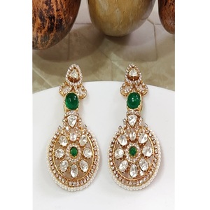 Impresionantes Pendientes de Moissanita Chapados en Oro de Latón de Primera Calidad para Mujeres y Niñas, Colección de Moda para Fiestas - Product Image 1