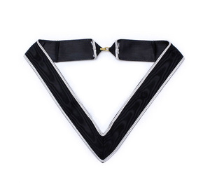 Collier maçonnique du Rite écossais de 30e degré, motif moiré noir et blanc, en satin noir avec bordure argentée, Régalia cérémonielle haut de gamme - Product Image 2