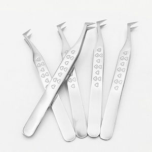 Pince à cils en acier inoxydable avec design cœur, pointe lisse, outil de précision pour extensions de cils, volume et pointe de précision - Product Image 3