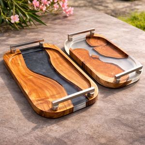 Plateau de service rectangulaire moderne en bois et résine époxy fait main avec poignées métalliques, design rivière de luxe pour thé, café, nourriture (personnalisable) - Product Image 2