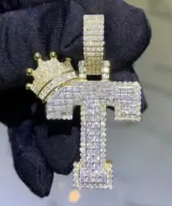 Colgante de Letra Personalizado con Moissanita Real de Corte Redondo de 3.50Ct, Chapado en Oro Amarillo de 14K - Product Image 5