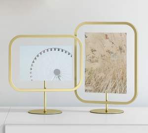 Marco de Fotos de Latón EdgeLine, Marco Metálico FrameVista Decor, Marco de Fotos Skyline, Marco Moderno NeoFrame, Marco de Fotos SharpEdge - Product Image 4