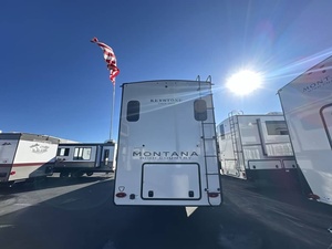 Nuevo 2026 Keystone Montana High Country 373R-D - Product Image 3