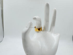 Anillo de moda de racimo de Latón chapado en oro con textura audaz - Product Image 2