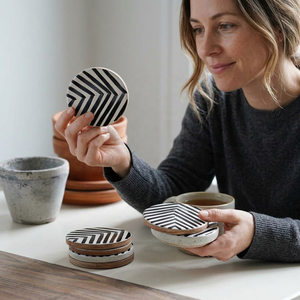 Resin & Wooden Modern Luxury Eco-Friendly Round Coaster Set with Holder Handmade <b>Mats</b> & Pads Collection - Product Image 1