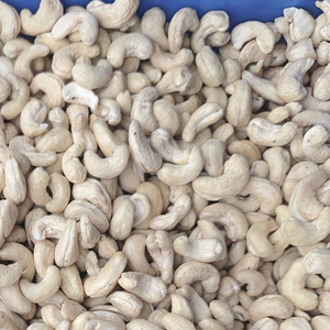 Hot Sale Best Rate Raw Cashew <b>Nut</b> Ivory Coast Ww240 Cashew <b>Nut</b> <b>Kernels</b> Santigo Cashew Vietnam Private Label Packaging Available - Product Image 1