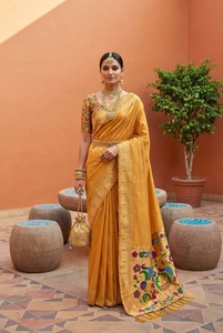 <b>Yellow</b> Silk <b>Saree</b> With Peacock Embroidery And Zari Weaving Work For Wedding Functions - Product Image 3
