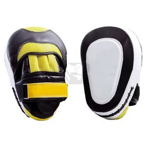 Nouveaux pads de boxe tendance pour l'entraînement des boxeurs, pads de frappe en cuir de haute qualité fabriqués au Pakistan - Product Image 1