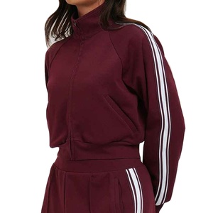 Conjunto de Sudadera con Capucha y Pantalones Cortos de Dos Piezas para Mujer, Diseño Personalizado de Moda, Verano, Color Sólido, Casual, Ecológico, de Secado Rápido, 220g, Felpa, Poliéster - Product Image 5