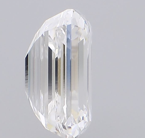 Diamante Cultivado en Laboratorio con Certificación IGI, Corte Esmeralda de 4.26 CT, Color E, Claridad VVS1, CVD LG 773620801, ROYAL GEMS para Joyería - Product Image 3
