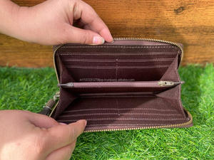 OEM ODM personalizar cuero de vaca embrague occidental tallado a mano cartera tallada cuero genuino tarjetas efectivo cartera para mujer - Product Image 6