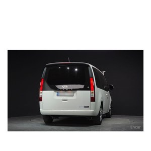 Hyundai Staria Cargo 2024 de 5 Plazas con Caja de Cambios Automática, Asientos de Cuero, Volante a la Izquierda, 71,722 km, Combustible Diésel - Product Image 4