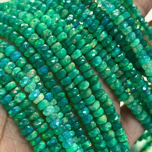 Perles d'Opale de Feu Éthiopienne Welo Vert Foncé de Qualité Supérieure, Rondes Facettées 3-5mm, Certifiées IGI, Marque Jaipurgemshouse - Product Image 2