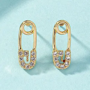 Boucles d'oreilles clous tendance en argent sterling 925, design épingle de sûreté, avec zircon incrusté, style trombone, pour anniversaire, fête, fiançailles, unisexe - Product Image 3