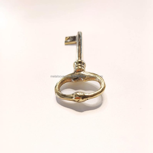 Abridor de Botellas con Forma de Caballito de Mar de Latón Estilo Vintage, Ecológico y Decorativo para Bar, Cocina, Hogar y Uso en Exteriores - Product Image 5