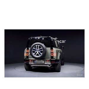 Land Rover Defender 110 P400 X 2024 avec boîte de vitesses automatique, direction à gauche et caméra arrière, 29 156 km - Product Image 4