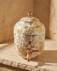 Distributeur d'eau en cuivre pur gravé de motifs floraux décoratifs – Distributeur d'eau en cuivre de qualité supérieure - Product Image 2