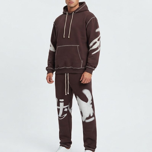 Conjunto de Chándal con Capucha Marrón para Hombre, Personalizado con Logotipo, Manga Larga, Estampado, Informal, con Bolsillos Laterales, para Otoño - Product Image 1