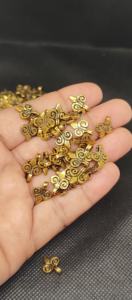 Pendentifs en laiton de style vintage antique pour les créateurs de bracelets et les créateurs de bijoux, idéaux pour les magasins de perles à la revente - Product Image 5