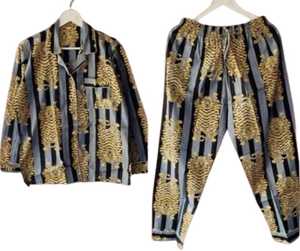 Pijamas estampados a rayas para mujer, ropa de dormir clásica de manga larga con cuello vuelto, ropa de otoño - Product Image 1