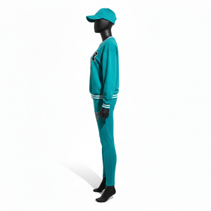 Conjunto cómodo de camiseta de manga larga de algodón polar de 220 GSM y leggings elásticos de spandex en verde azulado con logo personalizado serigrafiado. - Product Image 2