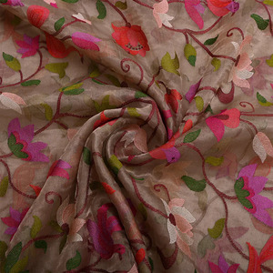 Tela de Lujo con Bordado Malty, Malla de Poliéster Transpirable con Patrón Floral para Vestidos de Novia y Fiesta - Product Image 1
