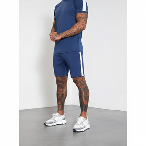 Shorts d'entraînement pour hommes en polyester, haute élasticité, couleur unie, séchage rapide, respirant, taille mi-haute, sport décontracté, personnalisable avec votre marque - Product Image 6