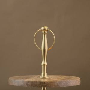 Elegante Soporte de Madera de 2 Niveles Hecho a Mano y Ecológico para Pasteles con Detalles Metálicos Dorados para Fiestas, Buffets y Decoración Moderna del Hogar - Product Image 4
