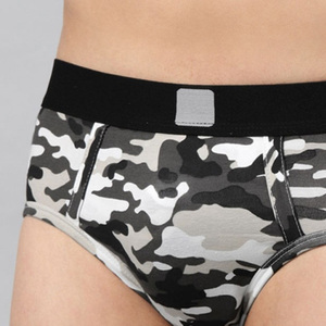 Calzoncillos para hombre confeccionados con tela de algodón ligera que ofrece un ajuste flexible, control de la humedad y comodidad duradera. - Product Image 5