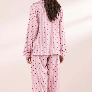 Ensemble de pyjama élégant pour femmes en coton satiné, 2 pièces, léger et respirant pour l'été, avec logo sur le devant, vêtements de détente décontractés - Product Image 6