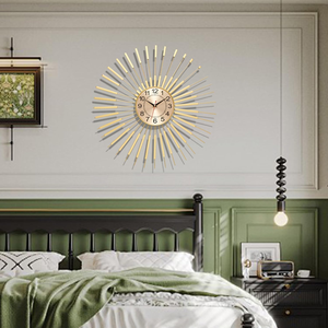 Grande horloge murale en métal doré style soleil, horloge décorative moderne avec chiffres arabes pour salon, bureau à domicile, chambre à coucher, intérieur - Product Image 4