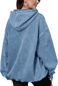 Sudadera con Capucha Extra Grande de Felpa Lavada al Ácido, con Logotipo Personalizado Bordado en Chenille, Fabricada con Algodón Ecológico, Diseño de Última Moda - Product Image 4