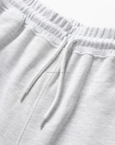 กางเกงขาสั้นฮิปฮอปผู้ชายสีเทาอ่อนแบบมีเชือกผูกเอว ผ้าขนสัตว์ ระบายอากาศ กันลม ลายเรียบ ผ้าฝ้าย 100% สไตล์ลำลอง ขายส่ง - Product Image 3