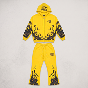 Ensemble de survêtement personnalisé pour homme avec imprimé flamme jaune, comprenant un sweat à capuche zippé et un pantalon de survêtement évasé, en molleton de coton épais, style streetwear - Product Image 4