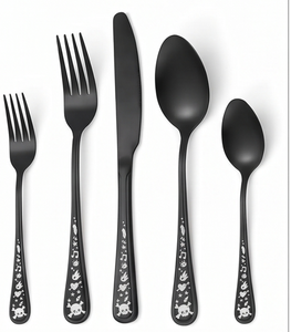 Ensemble de couverts fantaisie noir mat avec motifs tête de mort et musique, vaisselle en métal résistante au lave-vaisselle pour les fêtes - Product Image 1
