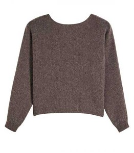 Pull en tricot pour femme à manches chauve-souris - Pull décontracté ample pour l'hiver - Pull doux tendance avec logo personnalisable sur le devant - Product Image 2
