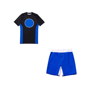 Ensemble de vêtements de combat MMA pour garçons, bleu et blanc, avec short noir, séchage rapide, coupe régulière, équipement de compression pour enfants - Product Image 4