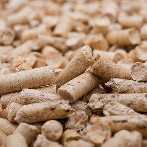 Granulés de bois de pin de qualité export pour la production d'énergie biomasse, la production de vapeur commerciale et l'installation de chauffage domestique - Product Image 5