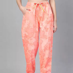 Nouvel ensemble jogging haut et pantalon personnalisé de haute qualité avec logo, en coton confortable pour l'entraînement, design personnalisé pour femme, pantalon à taille élastique - Product Image 3