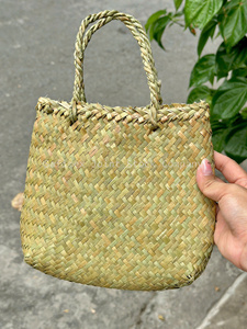 <b>Medium</b> Sizes Woven Kete <b>Bag</b> Seagrass Woven Maori Kete <b>Bag</b> Durable Tote <b>Bag</b> Handwoven Flax <b>Bag</b> Small Size from Vietnam Factory - Product Image 5
