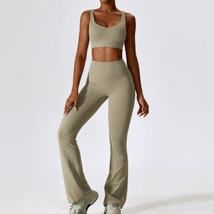 Yoga <b>Set</b> 2 Piece Crop Top High Waist Leggings Solid Color Seamless Breathable Spandex Polyester Full Length <b>Square</b> Neck - Product Image 3