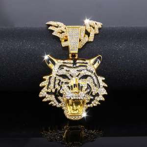 Collar con Colgante de Diamantes de Lujo para Hombre, Joyería Fina, Regalo para Compromiso, Boda y Fiestas Especiales, Disponible a Precio de Mayoreo - Product Image 4