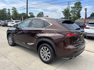 LEXUS NX 300 2020 Usado en Buen Estado en Venta - Product Image 5