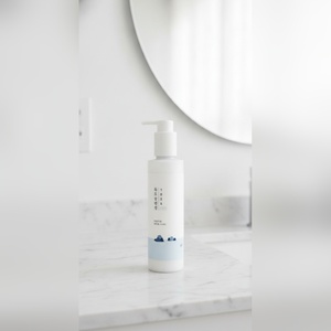 Lait nettoyant Round 1025 DOKDO 200ml_Soins de la peau coréens OEM - Product Image 2