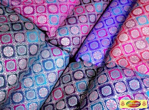 Tissu brocart mosaïque |   Tissu jacquard en nylon 100% teignable |   Motif géométrique floral en médaillon pour tenues ethniques et occasions spéciales - Product Image 3