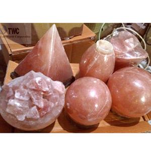 Vente en gros 100% lampes au sel pur de l'Himalaya de haute qualité sculptées et polies styles pyramidaux et bol artisanat naturel décoratif - Product Image 1