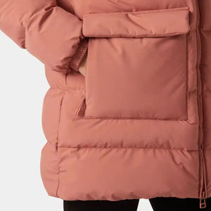 Veste matelassée rose à capuche avec fermeture éclair et poches avant, coupe longue décontractée, coupe ample, coupe-vent, épaisse et matelassée pour l'hiver - Product Image 5