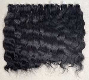 Extensiones de Cabello Humano Natural Ondulado, 100% Natural, Cutícula Alineada, Cabello Virgen Vietnamita Sin Procesar - Product Image 3